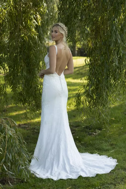 Simple low back wedding dresses store